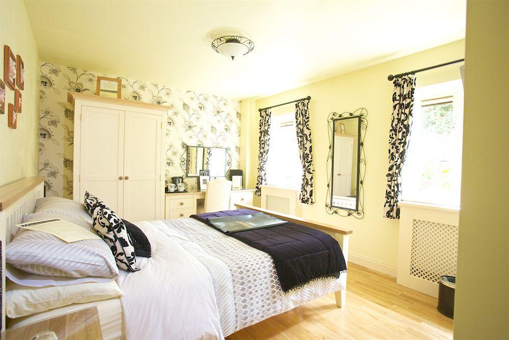 Silverstone Guest House Luaran gambar